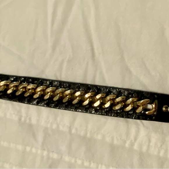 Fabulous Black Chain Link wrist Cuff - Picture 8 of 12